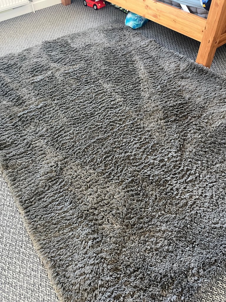image for Dunelm shaggy rug 