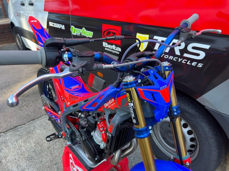 2025 Beta EVO Factory 2T 300cc Trials Bike - Top Spec Off-Road Clubman Expert