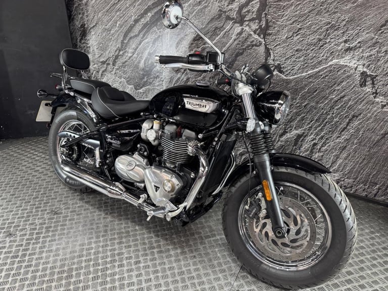 TRIUMPH SPEEDMASTER 1200 2025