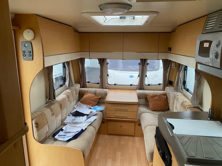 Baileys Pegasus 534 4 berth 2011 fixed bed end bathroom motor mover nice van 