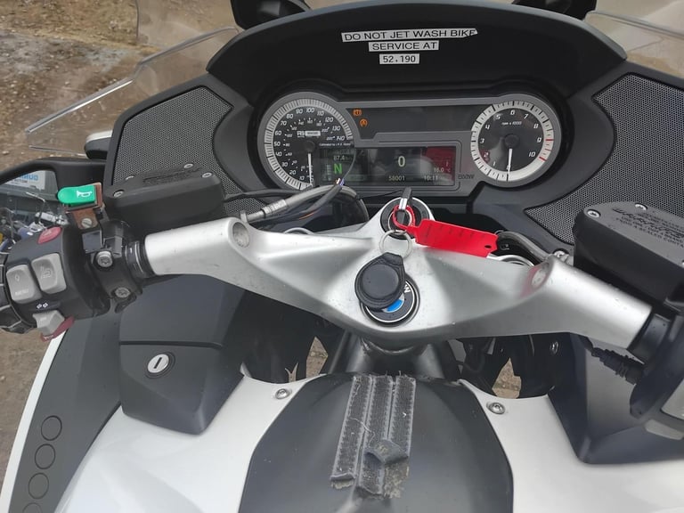 2015 15 BMW R1200RT LC EX POLICE WHITE FSH R 1200 RT LIQUID COOLED