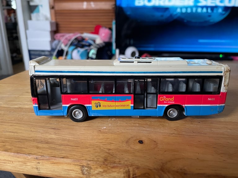 Single decker “the grand bus company”