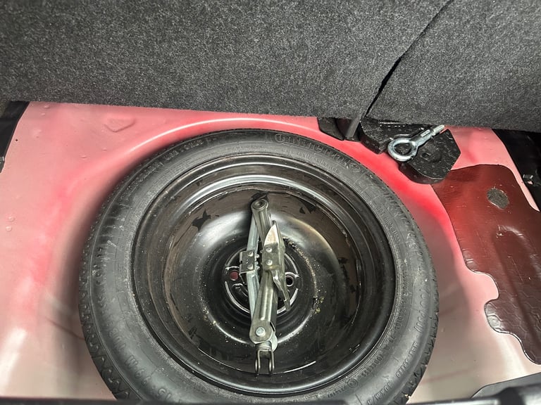 Suzuki Swift 1.2 Petrol 2014 SZ3 Spec (4X4 All Wheel Drive) MANUAL Gearbox 47k Miles 2 Owners