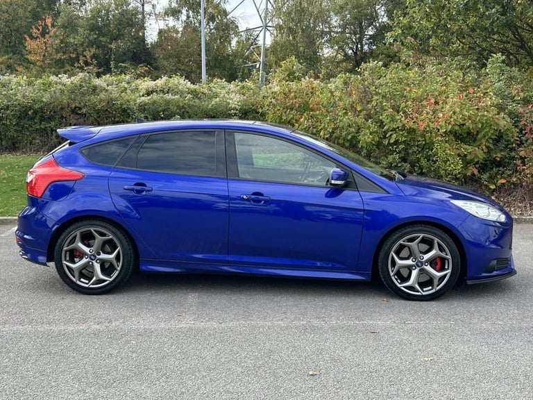 2012 Ford Focus 2.0T EcoBoost ST-3 Hatchback 5dr Petrol Manual Euro 5 (s/s) (250 ps) Hatchback Pe...