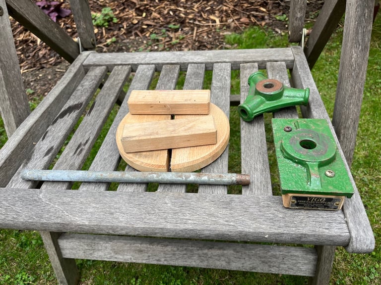 Vigo Apple Press 9 litre £60 (retails at £200)