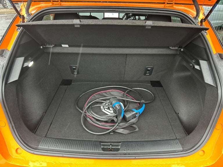 2024 MG MG4 64kWh Trophy Long Range Hatchback 5dr Electric Auto (203 ps) Hatchback ELECTRIC Autom...