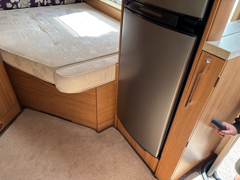 Auto Trail Tracker FB Motorhome. Fiat Ducato 150 BHP