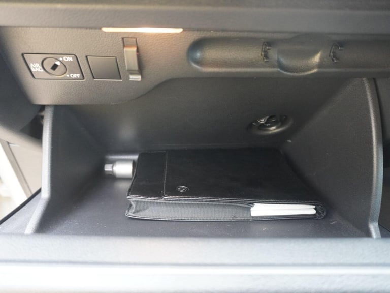 2014 Volkswagen Tiguan 2.0 TDI BlueMotion Tech Match DSG 4WD Euro 5 (s/s) 5dr SUV Diesel Automatic