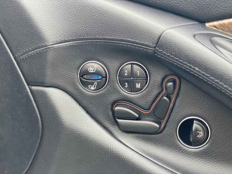 2006 Mercedes-Benz SL 3.5 SL350 7G-Tronic 2dr CONVERTIBLE Petrol Automatic