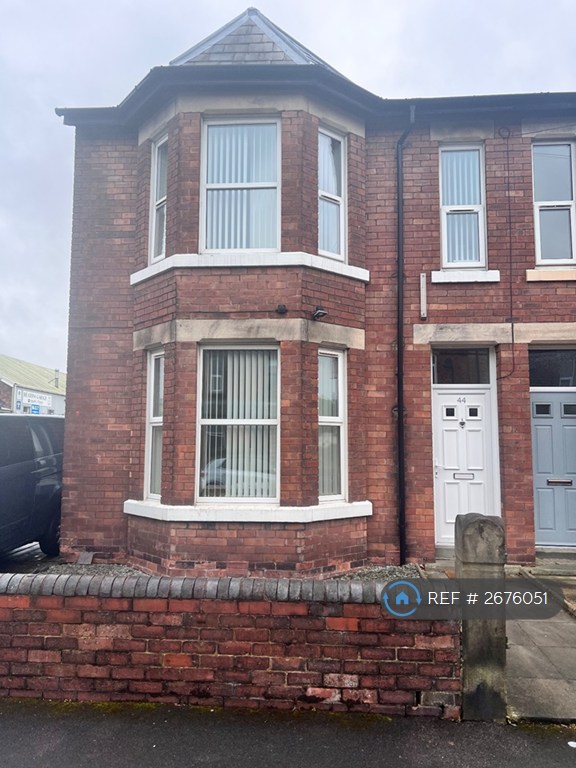 1 bedroom in Station Road, Ormskirk, L39 (#2676051)