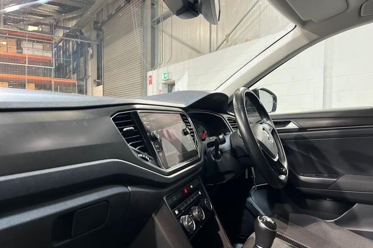 2019 Volkswagen T-Roc 1.0 TSI Design 5dr- Parking Sensors Manual Hatchback Petrol Manual