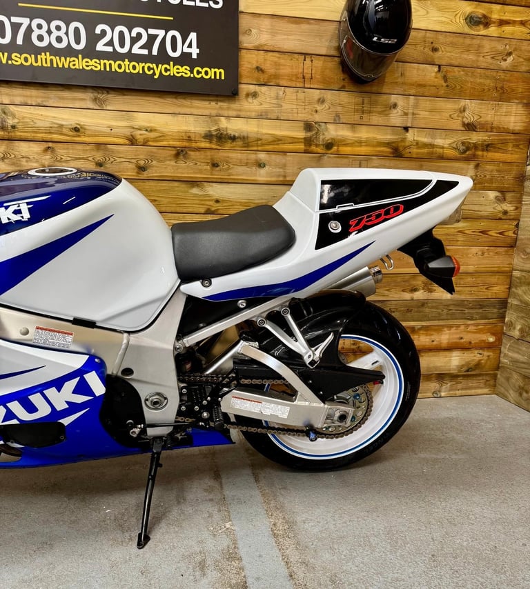 Suzuki GSX-R 750 / DEPOSIT TAKEN