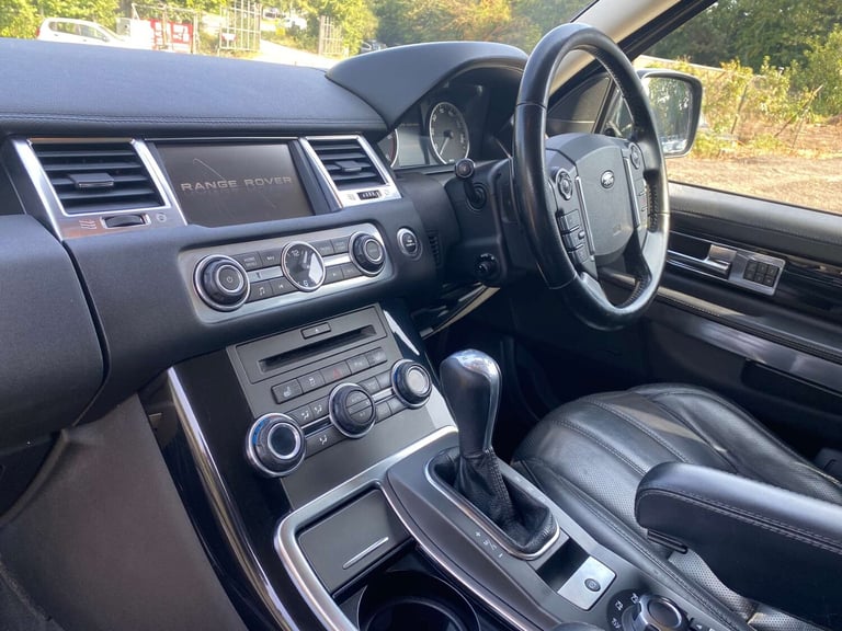 2011 Land Rover Range Rover Sport 3.0 Range Rover Sport HSE TDV6 Auto 4WD 5dr SUV Diesel Automatic