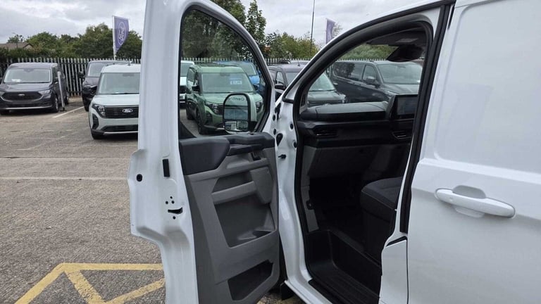 2024 Ford Transit Custom 2.0 EcoBlue 136ps H1 Van Limited Van Diesel Manual