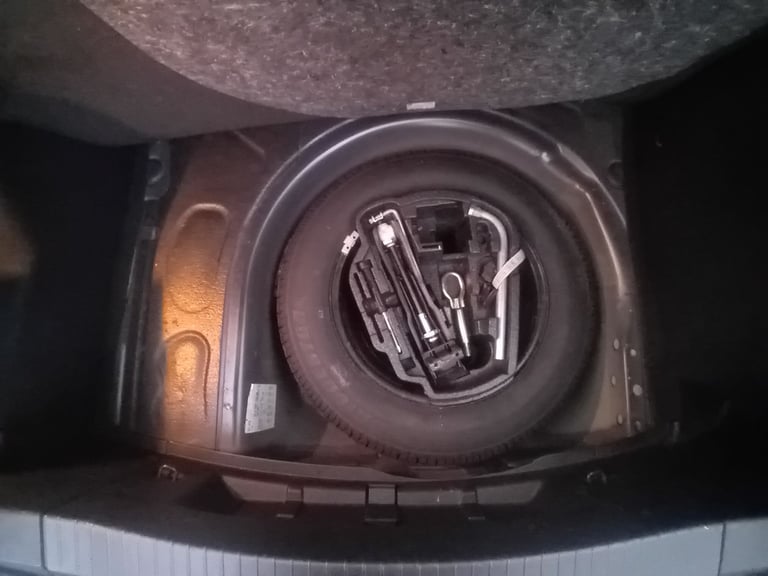 Seat, LEON, Hatchback, 2005, Manual, 1597 (cc), 5 doors