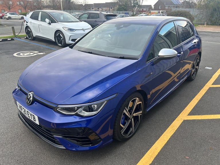 2021 VOLKSWAGEN GOLF MK8 2.0 TSI 320 R 4Motion 5dr DSG