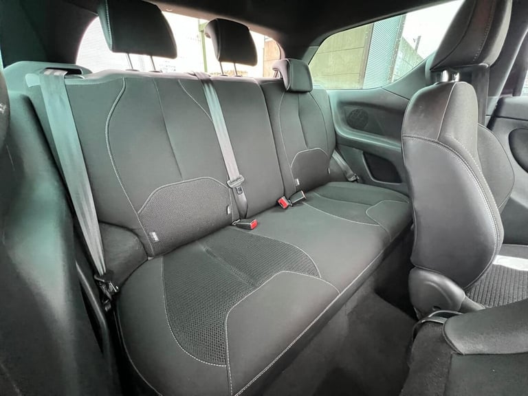 2015 DS Automobiles DS 3 1.6 BlueHDi DStyle 3dr HATCHBACK Diesel Manual