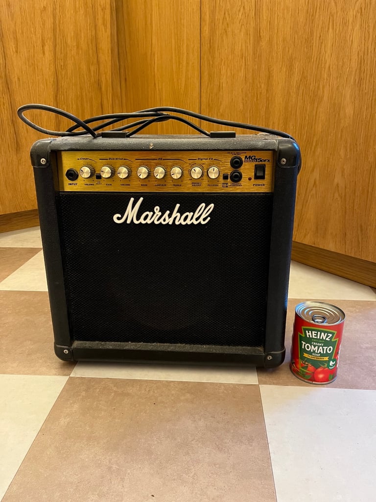 Marshall MG15DFX amp
