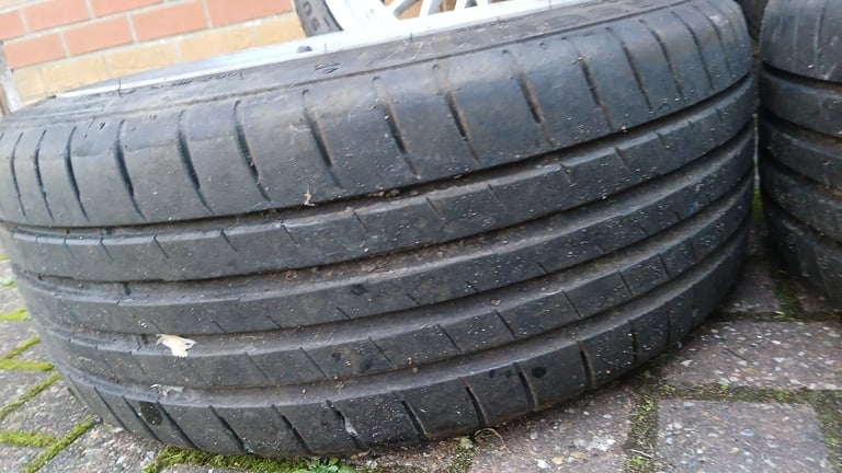 Jr10 18inch alloy wheels and tyres 5x100/5x114