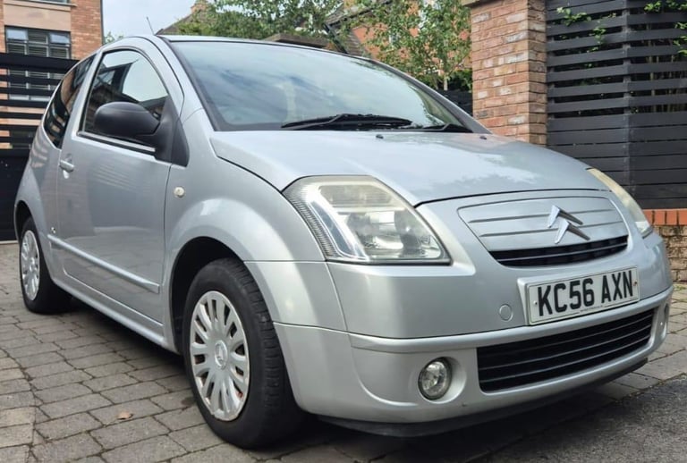 Very Low mileage - Brand New Clutch! + FSH + more - 2006/56 - Citroën C2 SX 1.1 Petrol Manual 3 door