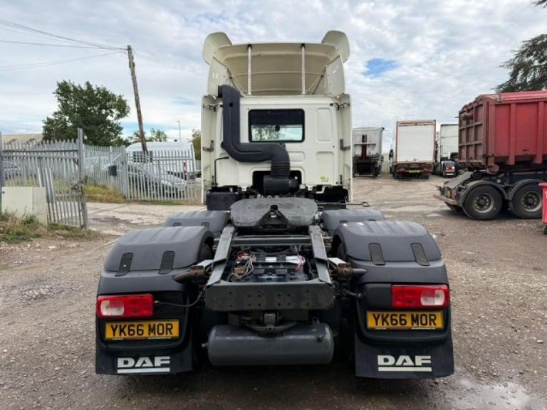 DAF CF 440 6x2 MID LIFT TRACTOR UNIT