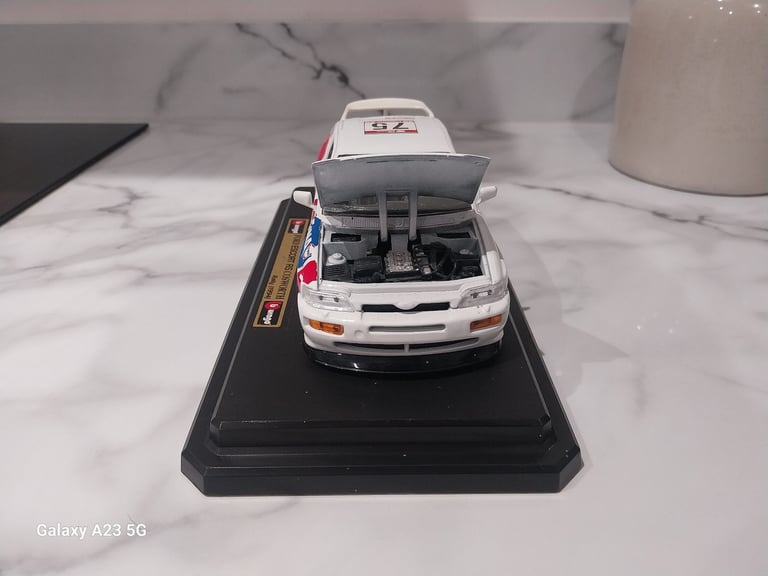 Burago Ford Escort RS Cosworth 1/24 Scale Model Car 1994 Rally