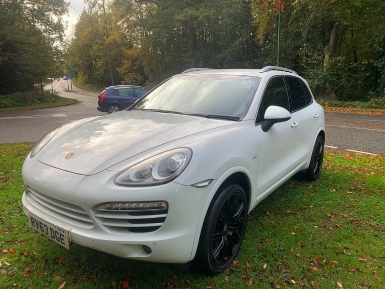 PORSCHE CAYENNE D V6 TIPTRONIC White Auto Diesel, 2013