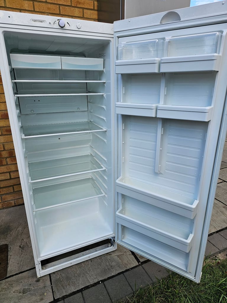 Scandinova fridge delivery available today 