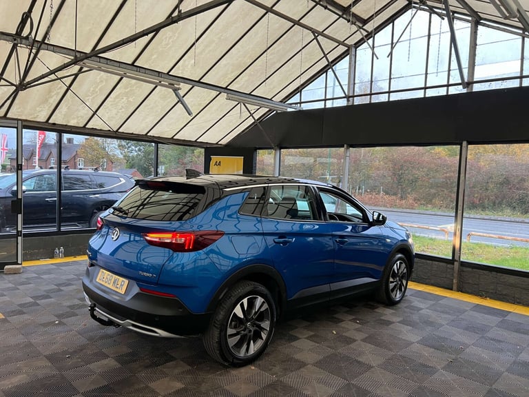 2018 Vauxhall Grandland X 1.5 Grandland X Sport Nav TD S/S Auto 5dr SUV Diesel Automatic