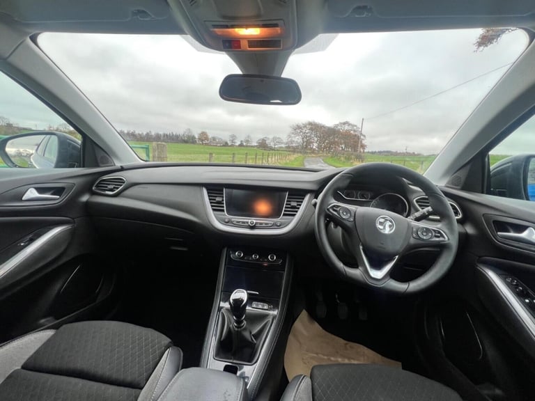 VAUXHALL GRANDLAND X 1.5 Turbo D SRi Nav 2020