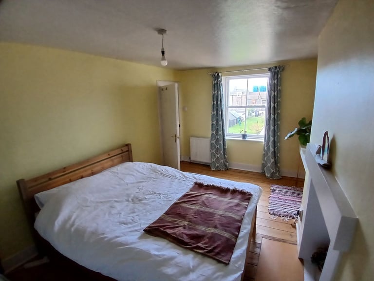 1 spare room available in a houseshare beside the sea in Footdee
