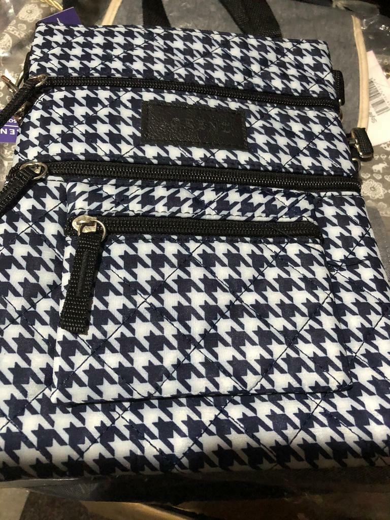 Ladies travel handbag 