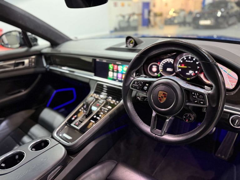 2017 Porsche Panamera 4.0 V8 E-Hybrid 14kWh Turbo S Saloon 5dr Petrol Plug-in Hybrid PDK 4WD Euro...
