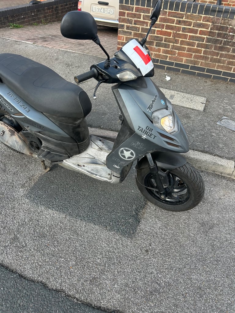 Piaggio, TYPHOON, 2016, 124 (cc)