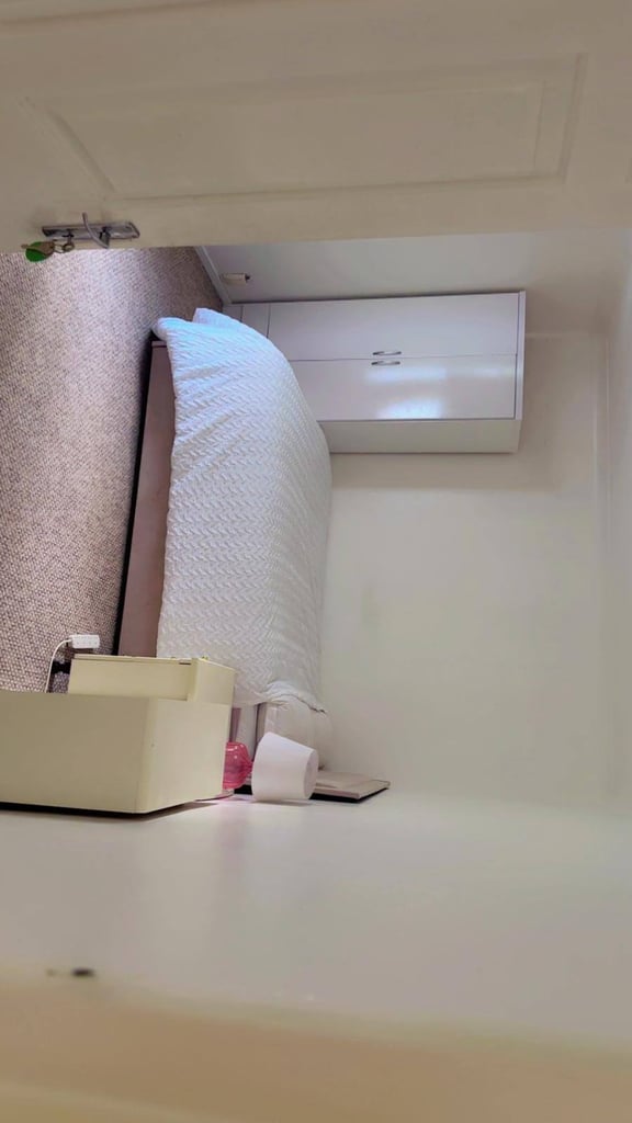 Extra large double room for rent at RH116AL 