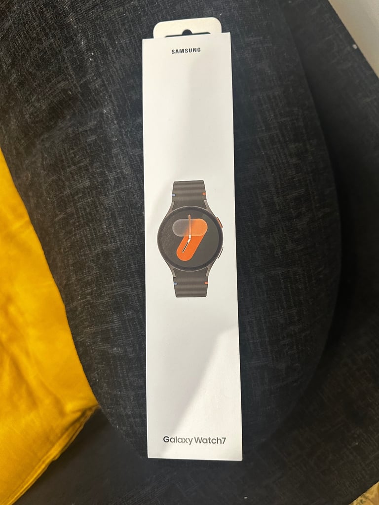 Brand New Samsung Galaxy Watch7 - Green - Sealed Box - Never Used