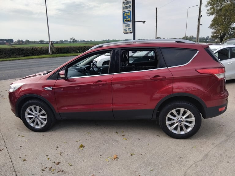 2016 Ford Kuga 2.0 TDCi 180 TITANIUM 5dr AUTOMATIC 4X4 ONE FORMER KEEPER  HATCHBACK Diesel Automatic