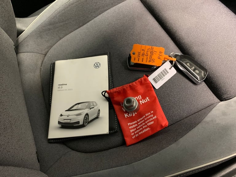 2021 Volkswagen ID.3 Pro S 77kWh Tour Hatchback 5dr Electric Auto (204 ps) - ASSISTANCE PACK - B ...