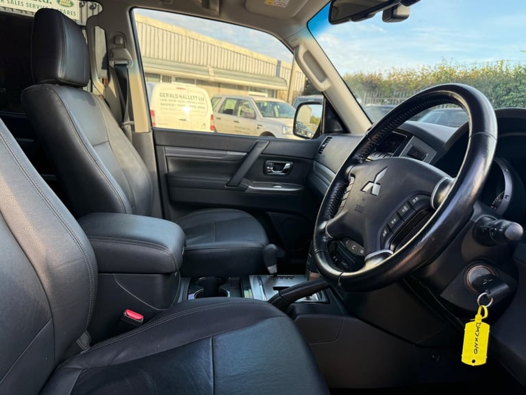 2017 Mitsubishi Shogun 3.2 DI-DC SG3 Auto 4WD Euro 6 5dr LWB ESTATE Diesel Automatic