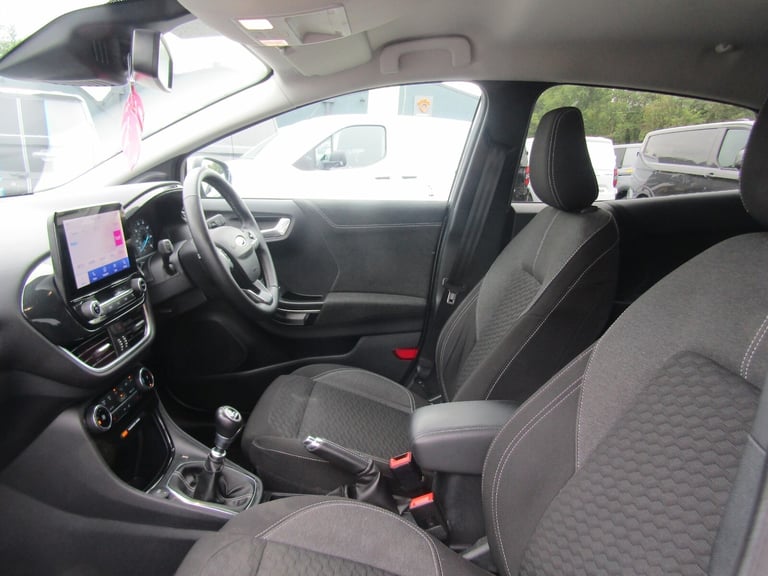 2023 Ford Puma 1.0T EcoBoost Titanium 5dr - 1 Owner / Winter Pack Hatchback Petrol Manual