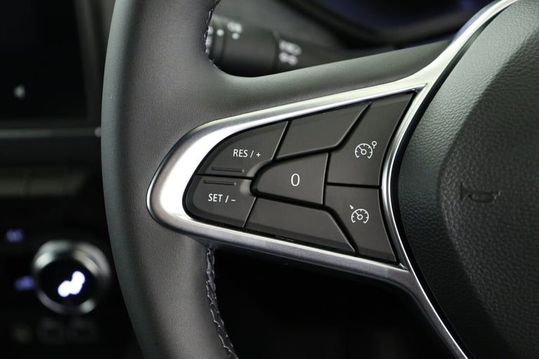 2025 Renault Clio 1.6 E-TECH full hybrid 145 Techno 5dr Auto HATCHBACK PETROL/ELECTRIC Automatic