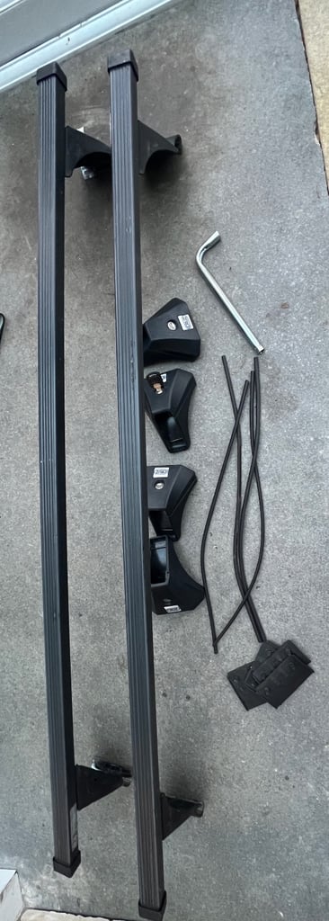 Cruz Roof Bars