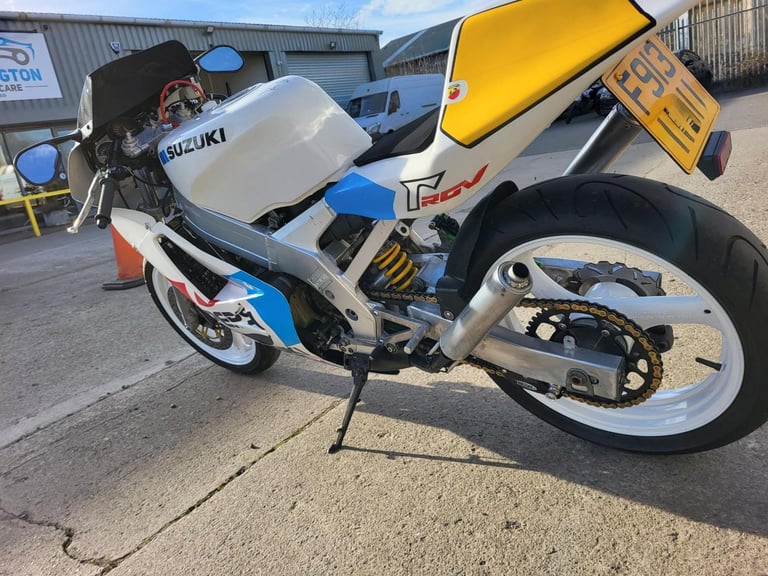 1989 F SUZUKI RGV250 VJ21 RGV 250 CLASSIC RETRO TWO STROKE PEPSI RACE REPLICA