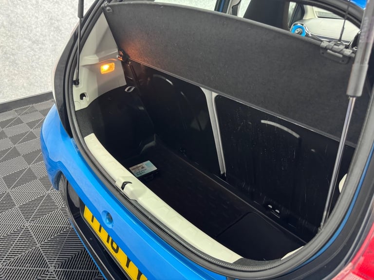 2016 Toyota AYGO 1.0 VVT-i x-cite x-shift Euro 6 5dr HATCHBACK Petrol Automatic