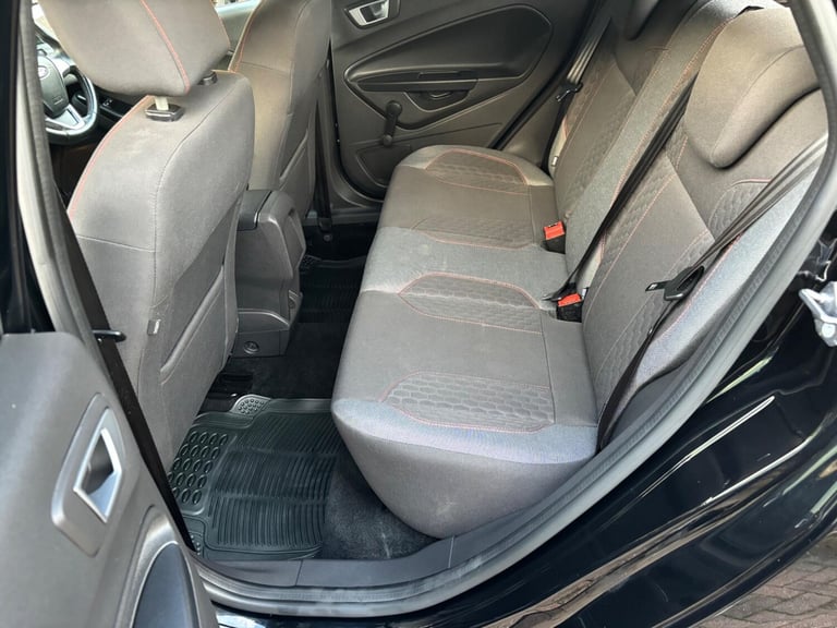 2017 Ford Fiesta 1.0T EcoBoost ST-Line Euro 6 (s/s) 5dr HATCHBACK Petrol Manual