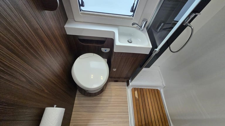 Benimar Mileo 202 4 Berth End Kitchen Drop Down Bed 2019 Motorhome For Sale 