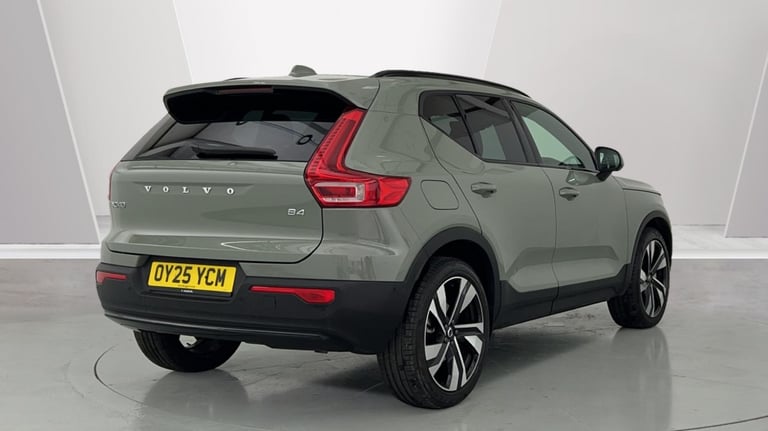 2025 Volvo XC40 Ultra, B4 Mild hybrid, Petrol, Dark Estate Petrol Automatic