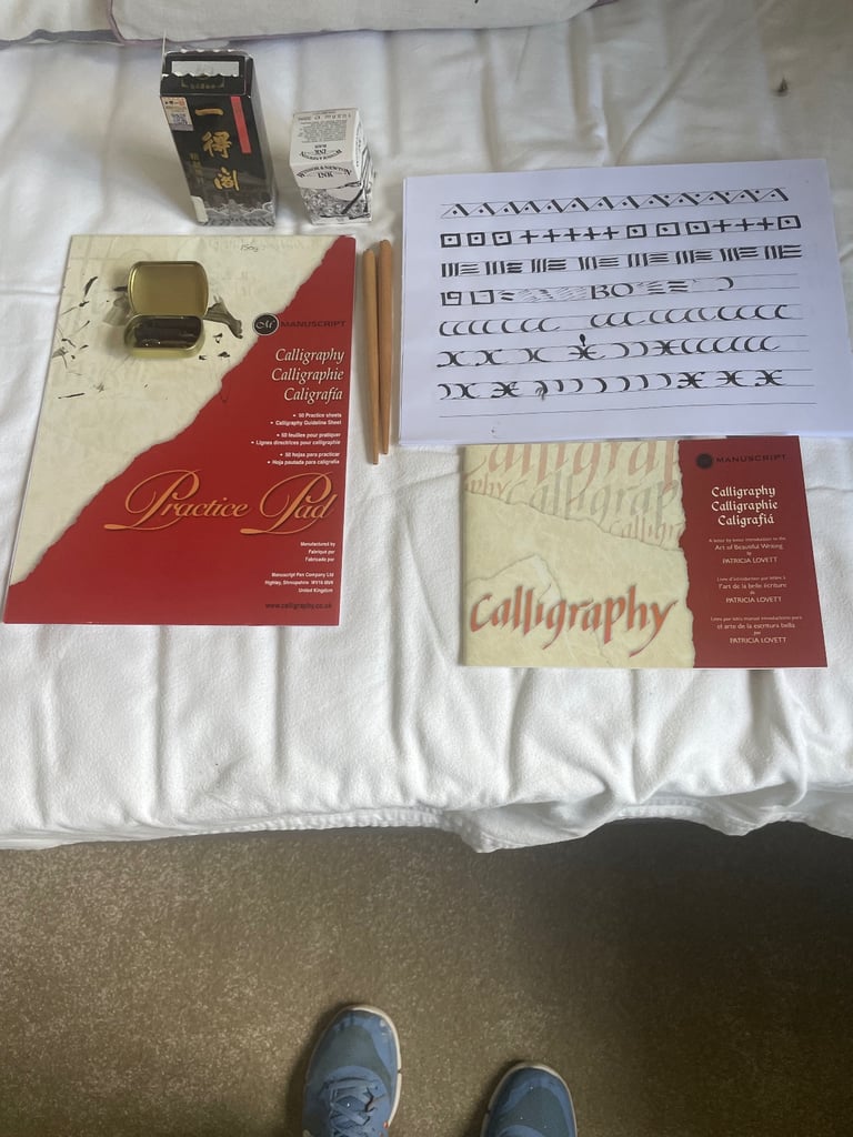 Calligraphy items