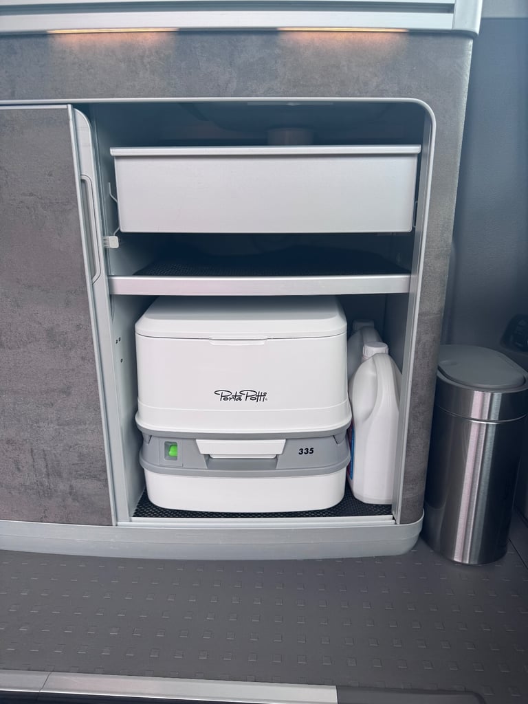 Thetford 335 Porta Potti