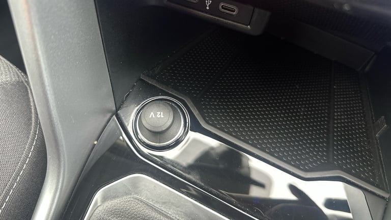 2022 Volkswagen T-Roc 1.0 TSI Life 5dr HATCHBACK PETROL Manual